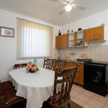 Vila Kuca Za Odmor Jozic Golubic  Exteriér fotografie